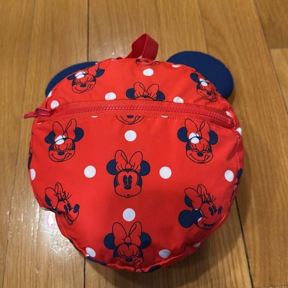 Disney Minnnie Mouse red packable rain jacket and attached carry bag size 4 . - Picture 8 of 10
